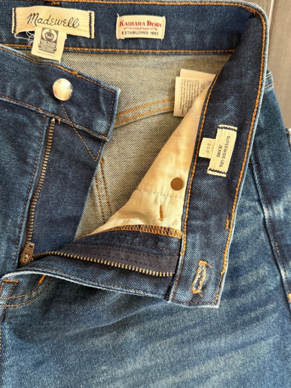 Madewell Petite Superwide-leg Jeans - Picture 3 of 6
